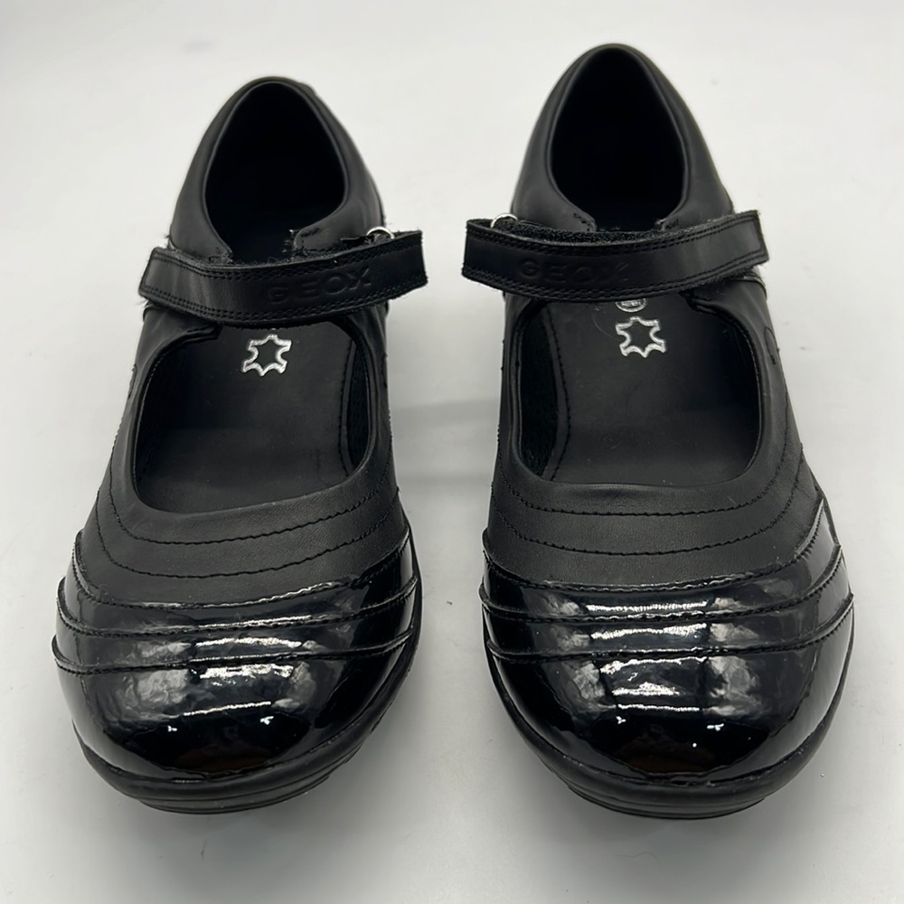 Geox Respora Blacl Leather Mary Jane style Flats size 7.5
